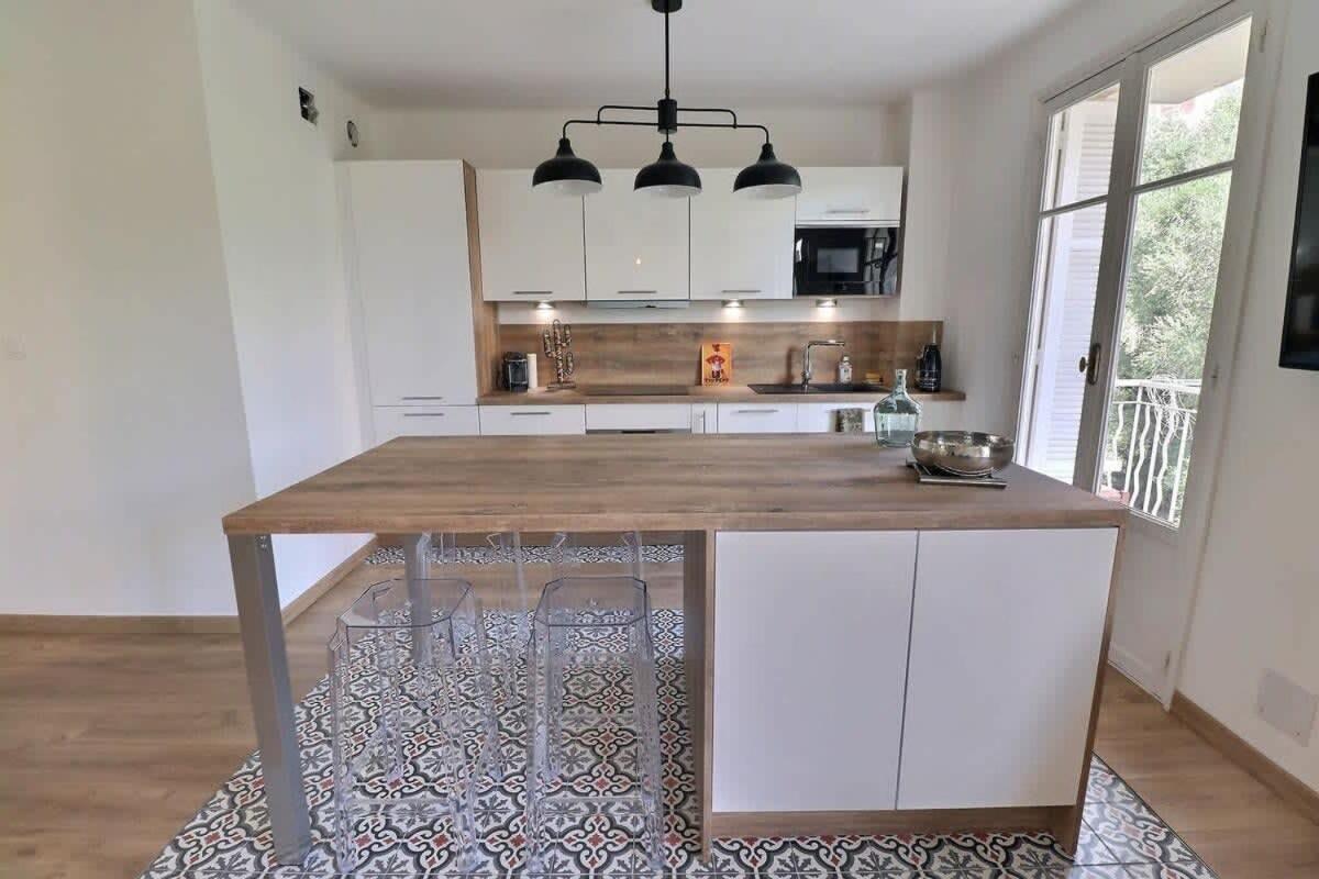 Charmant T2 Avec Balcon - Parking, Ac, Wifi أجاكسيو المظهر الخارجي الصورة